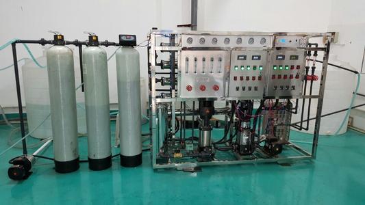 超純水設(shè)備 超純水設(shè)備